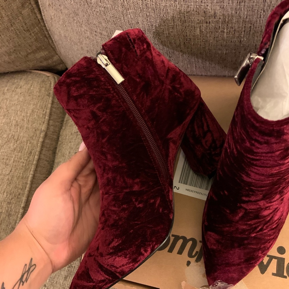 Suede boot - Picture 3 of 6
